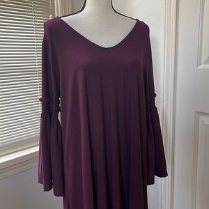 Chelsea & Theodore Burgundy V Neck  Dark Cherry Wine Romantic  Dress Size0X